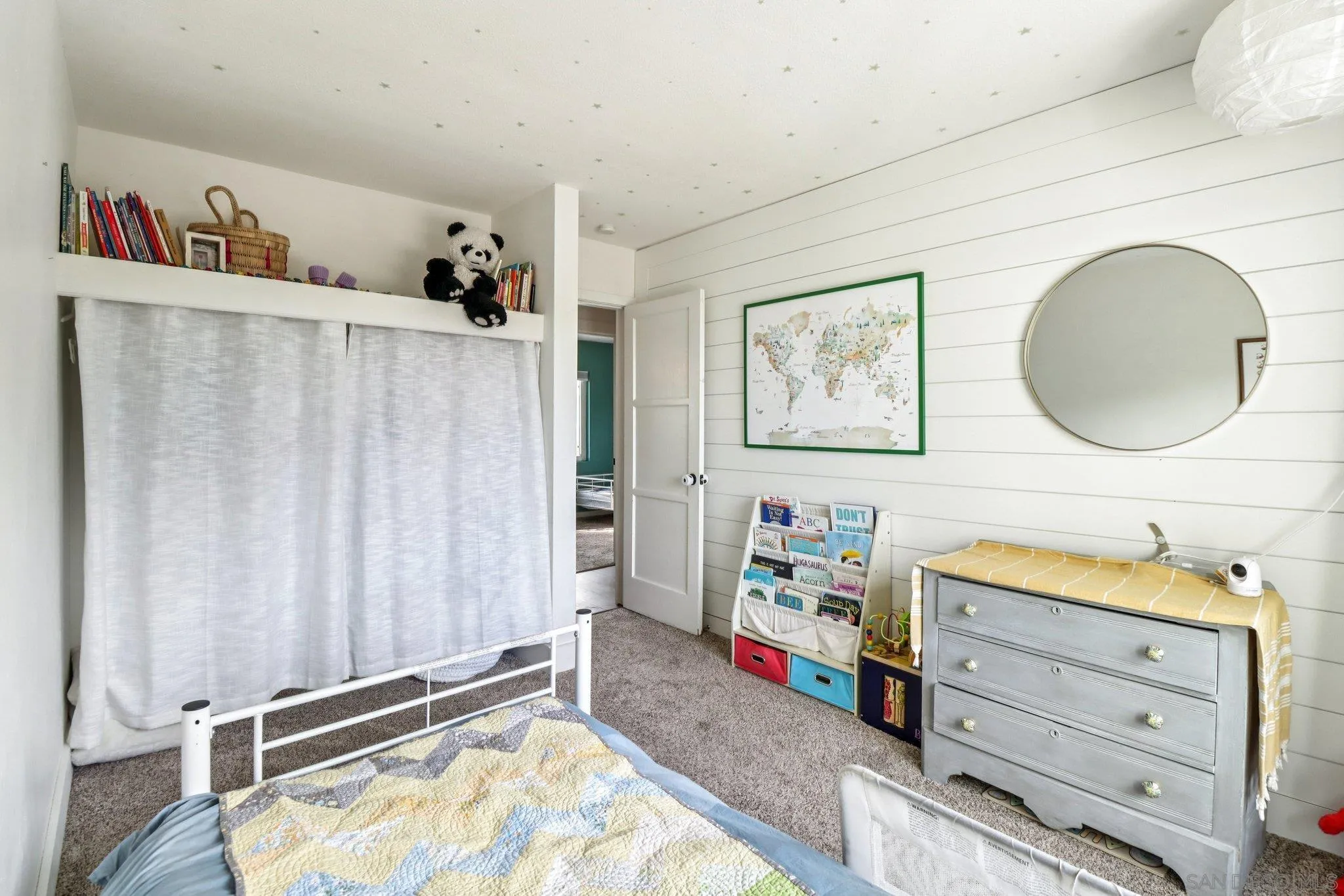 https://cdn.realtyfeed.com/cdn/127/260011024/c3ce72c46cb65431dabcdda22dc6d007.webp