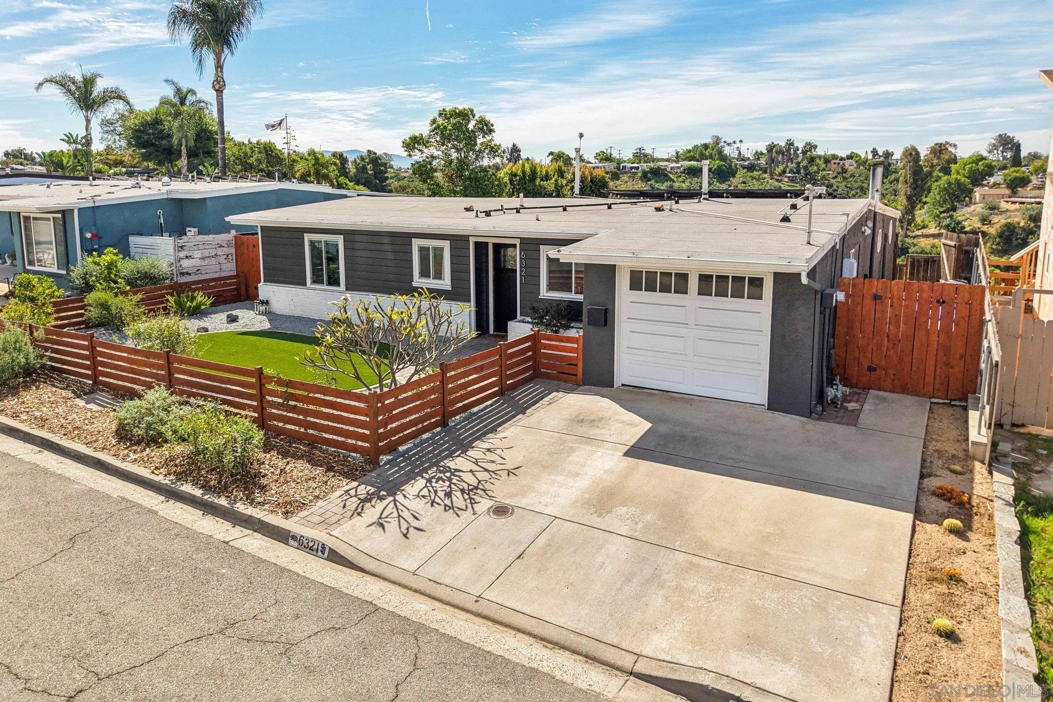 https://cdn.realtyfeed.com/cdn/127/260011024/e7cb1abbdde339ff47df2ddf9436e3c4.webp