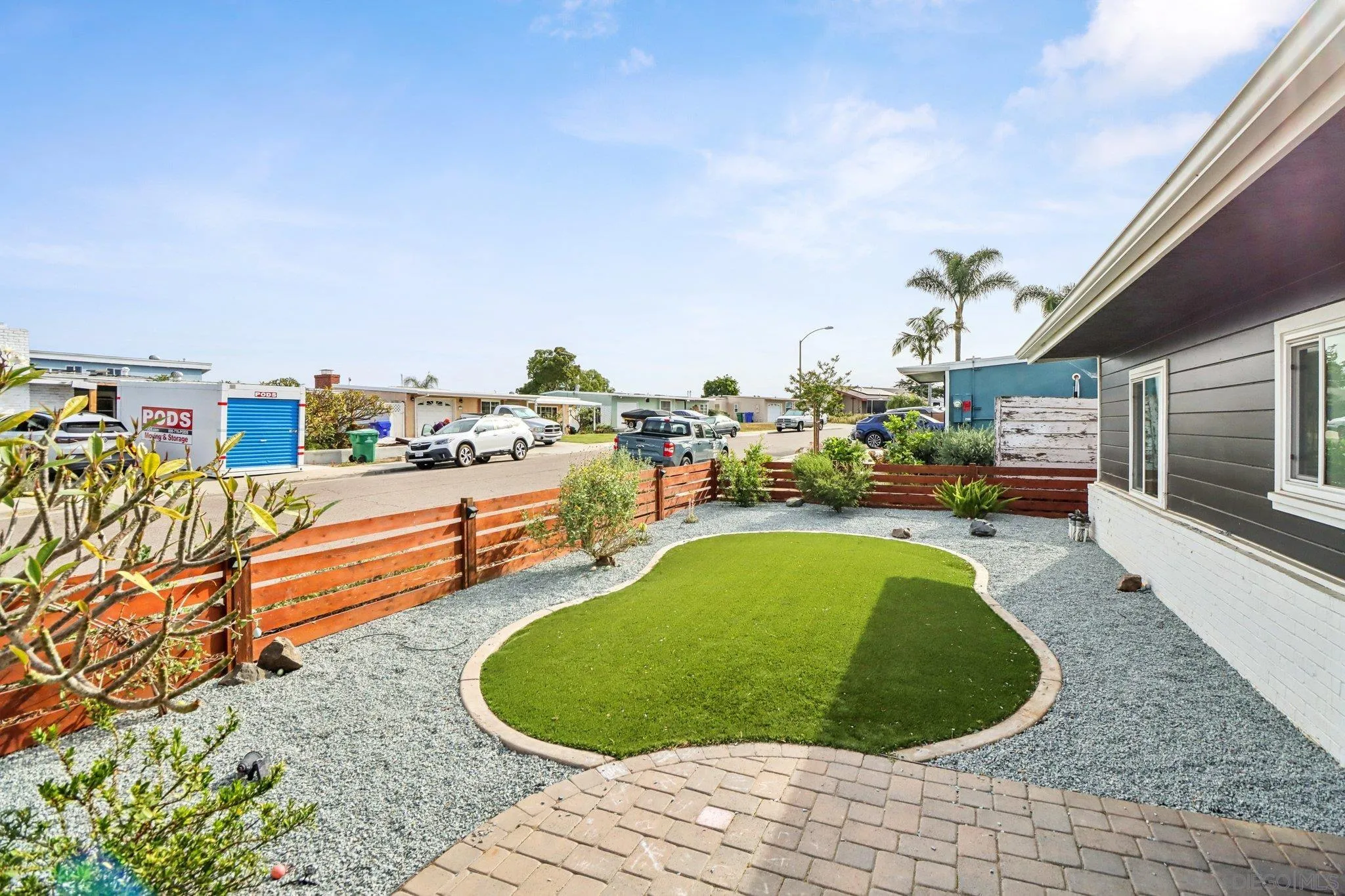 https://cdn.realtyfeed.com/cdn/127/260011024/f51856a9db986a3e6f87f6b18d2f0d11.webp