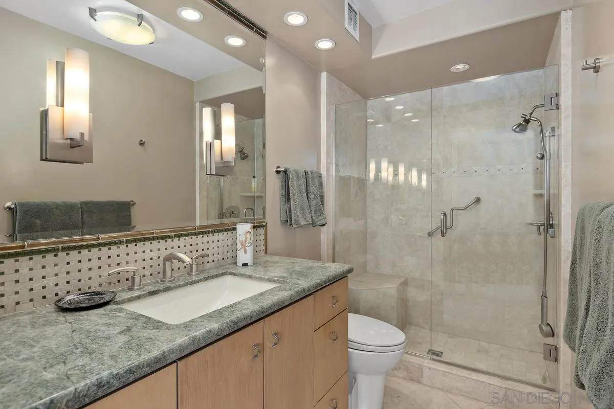 Photo #21: 260011026 Listing: Photo #21