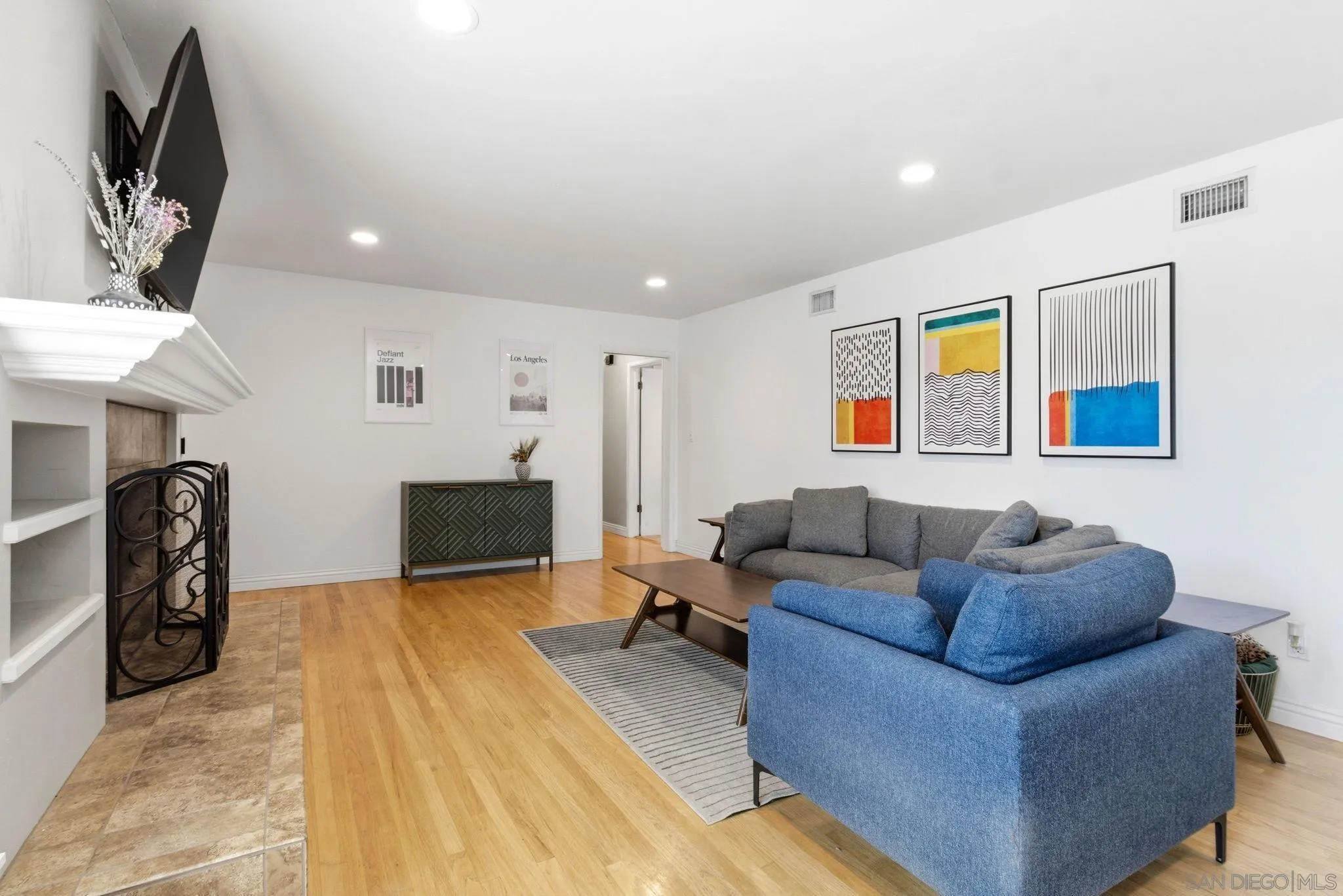 https://cdn.realtyfeed.com/cdn/127/260011028/0576997014022a2626b548e9a2f2b73a.webp