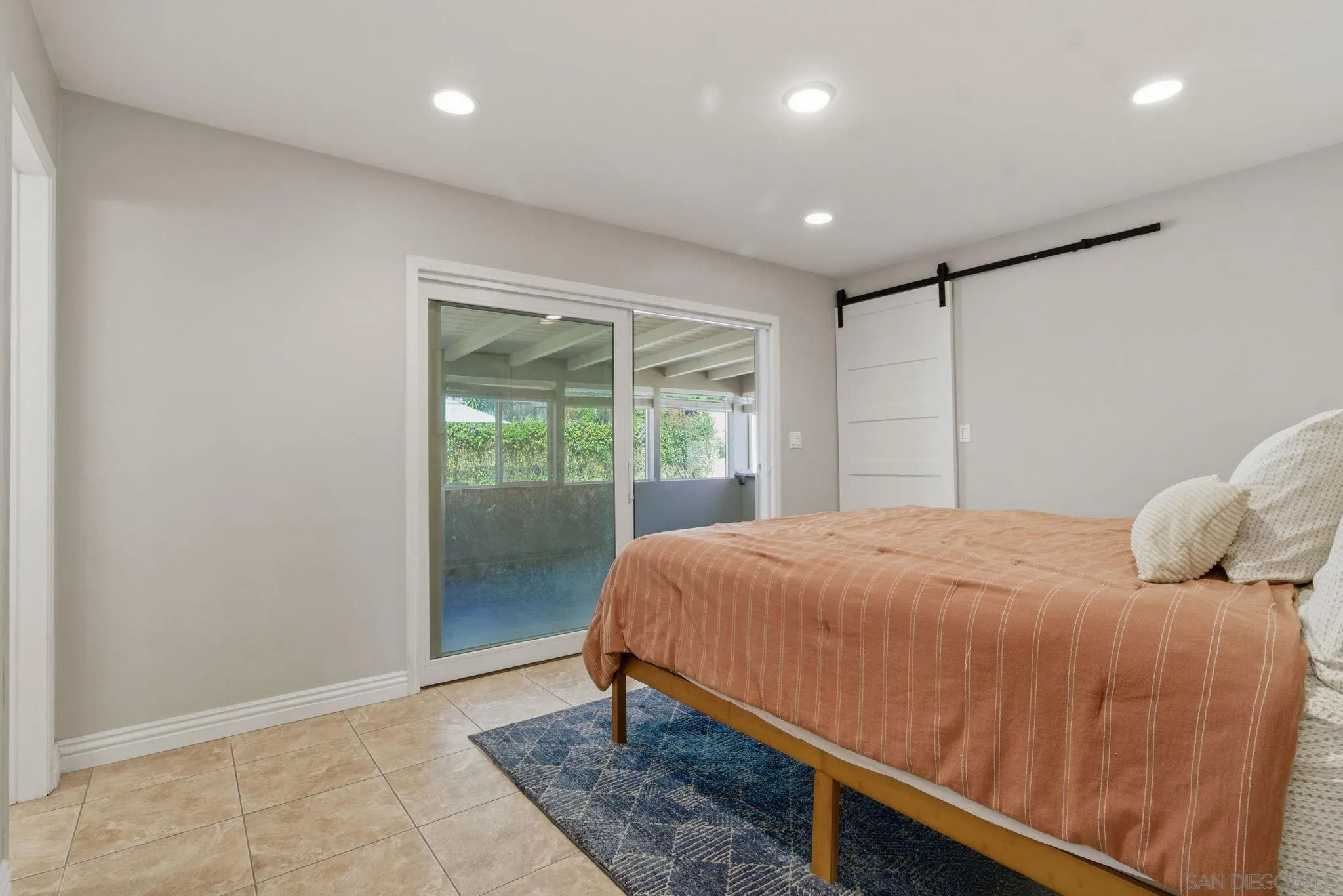https://cdn.realtyfeed.com/cdn/127/260011028/897c37a1f604e26d301813bf99ffb37d.webp