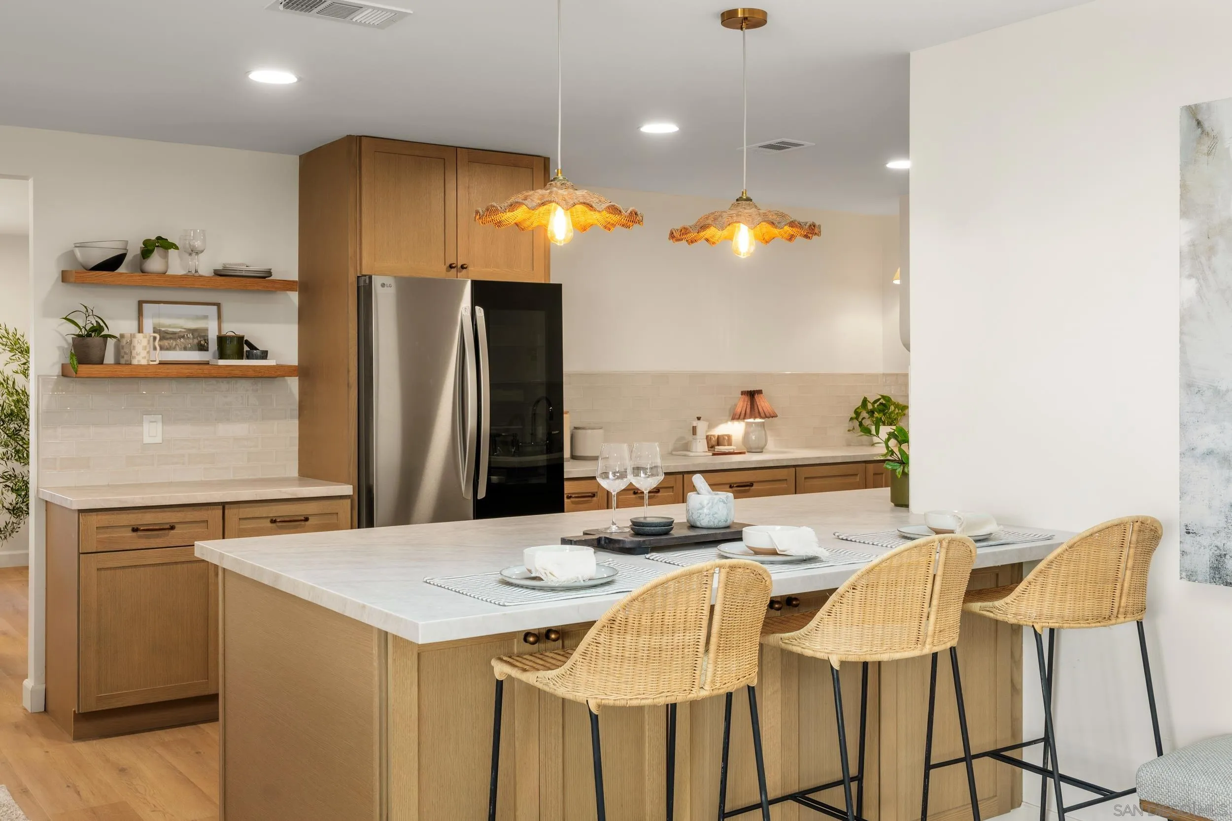 https://cdn.realtyfeed.com/cdn/127/260011030/3e15bf5e4677e9d65f1a5a0f2c3b0f4d.webp