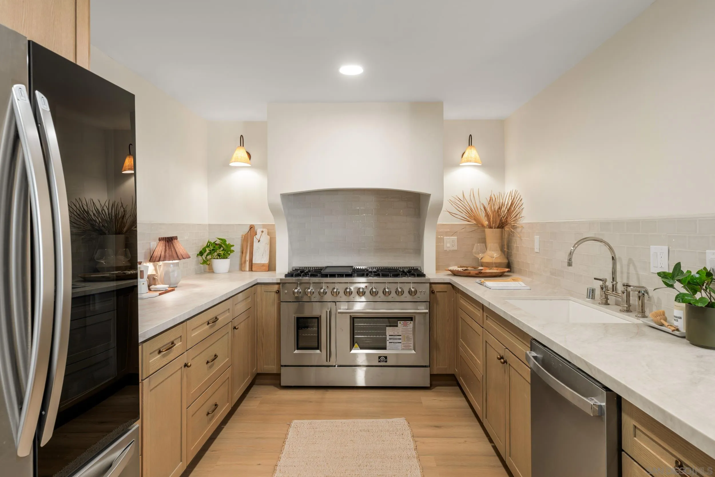https://cdn.realtyfeed.com/cdn/127/260011030/83f82dca8302a57c755f49f751ae8258.webp