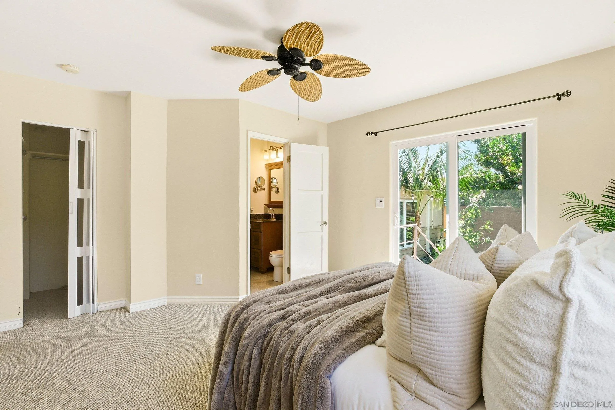 https://cdn.realtyfeed.com/cdn/127/260011033/5469ce7c9fa0e1d7e47307eeea890d02.webp