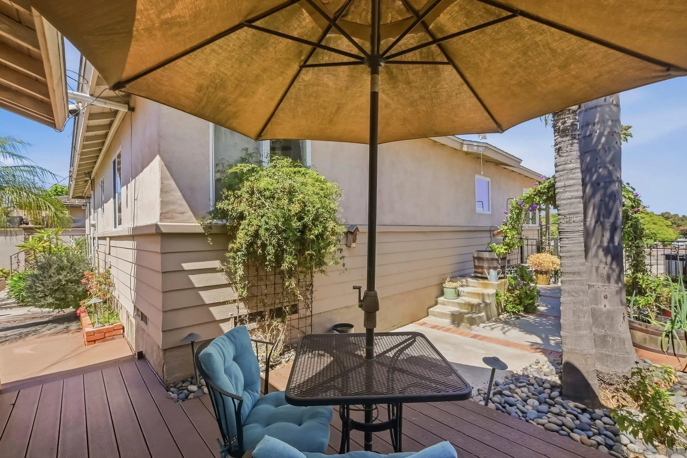 https://cdn.realtyfeed.com/cdn/127/260011033/6ced4686f3cb1124ddc9e7dd84e1d380.webp