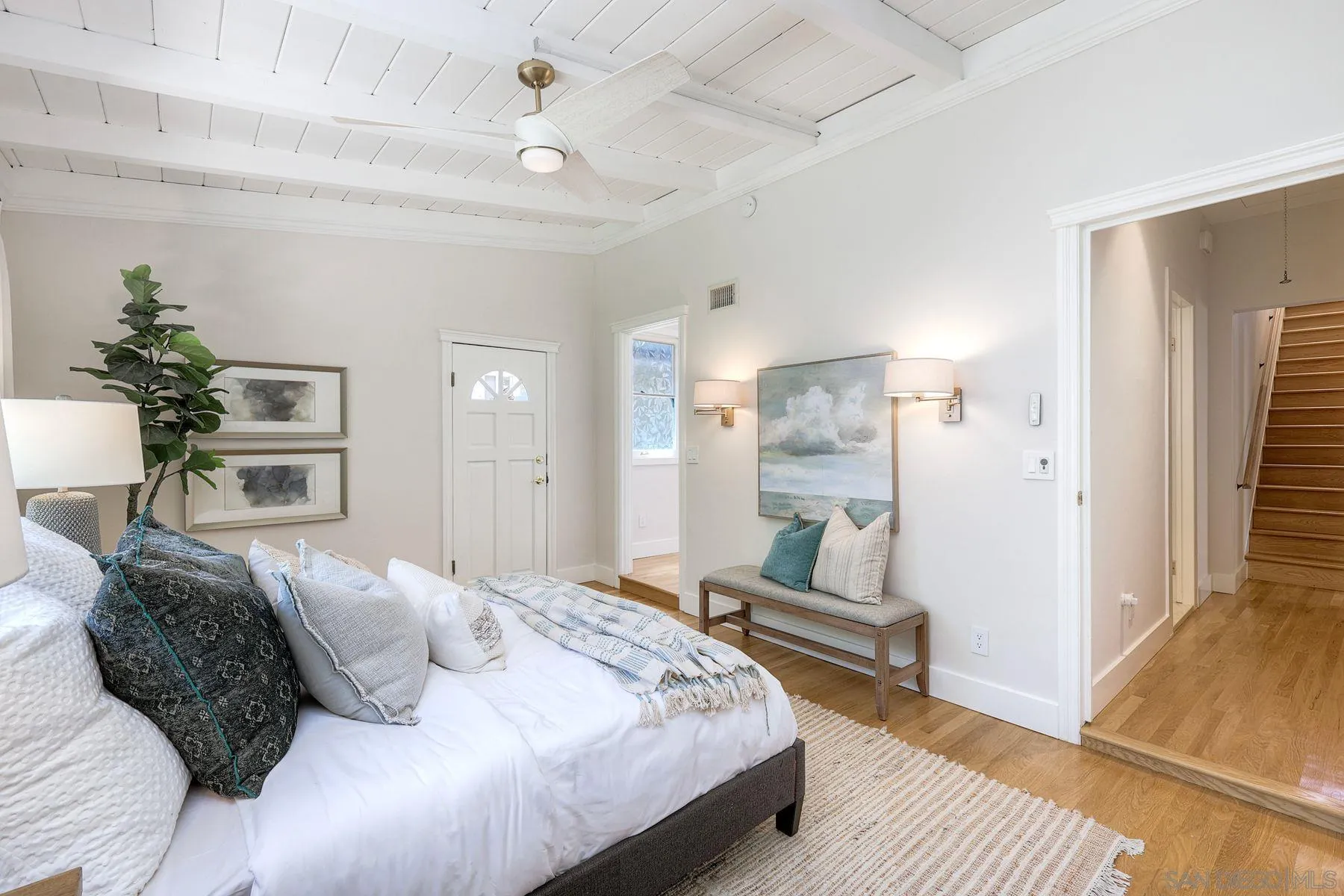 https://cdn.realtyfeed.com/cdn/127/260011035/1780463ee9c5ae3947f3afd2e5760e61.webp