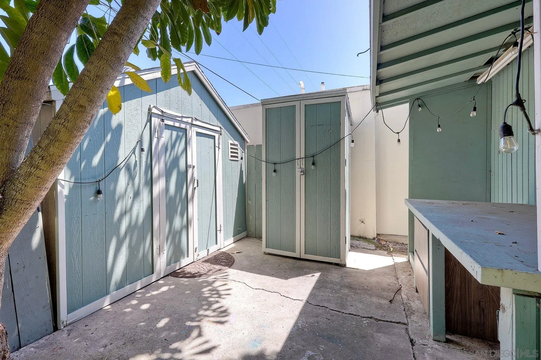 https://cdn.realtyfeed.com/cdn/127/260011035/437c48c9db7caa1122fa2cfef10e7da9.webp