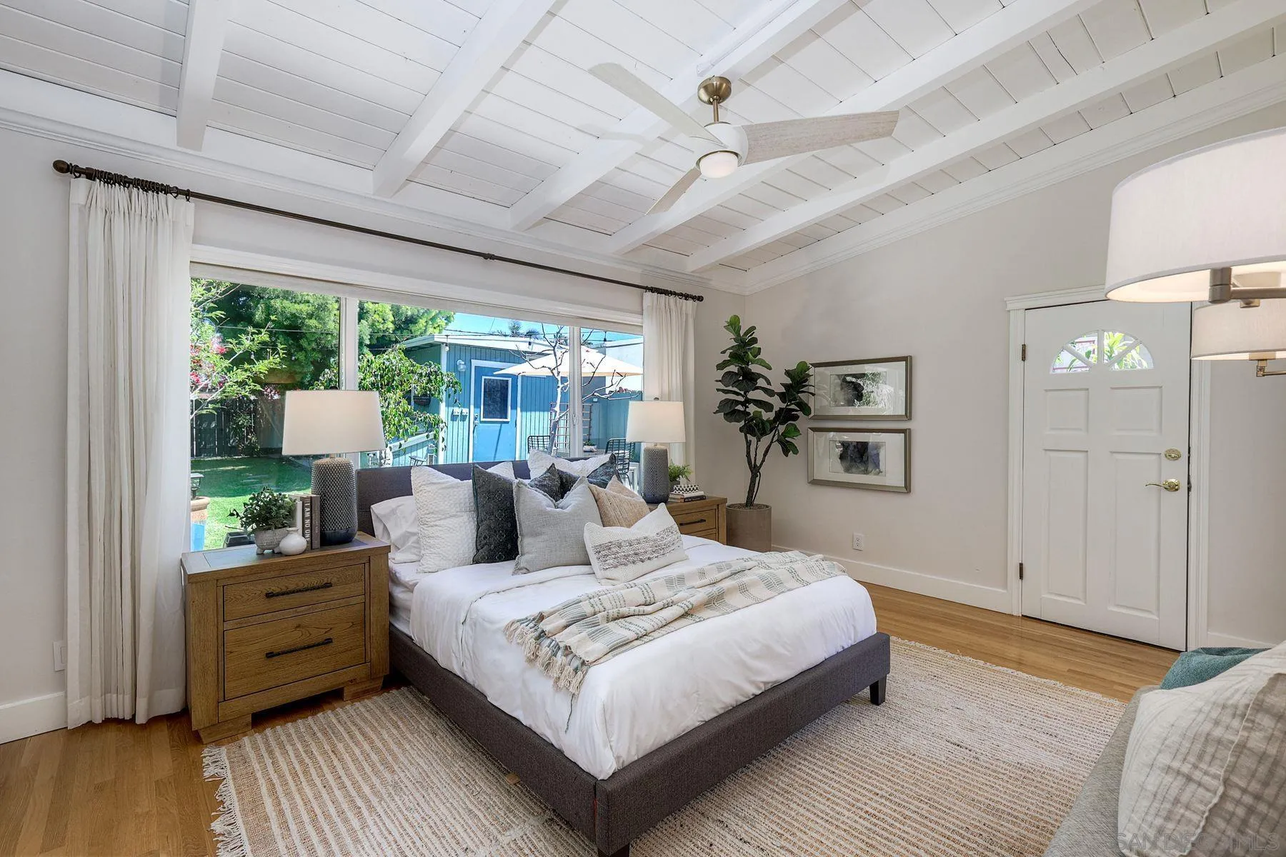 https://cdn.realtyfeed.com/cdn/127/260011035/74039f3b5f86808840cb03a8cfdd2986.webp