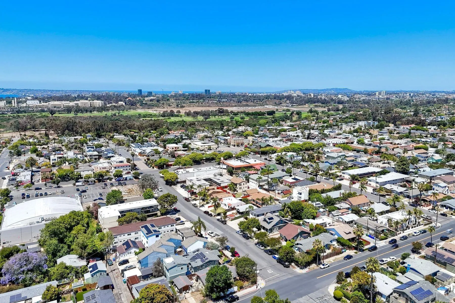 https://cdn.realtyfeed.com/cdn/127/260011035/ae7c2d30eb6eecb382ee269bb6391e59.webp