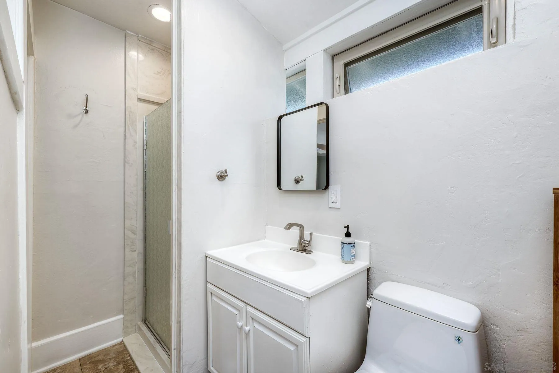 https://cdn.realtyfeed.com/cdn/127/260011035/d591ad80fbcfff84334562f79f6283c5.webp