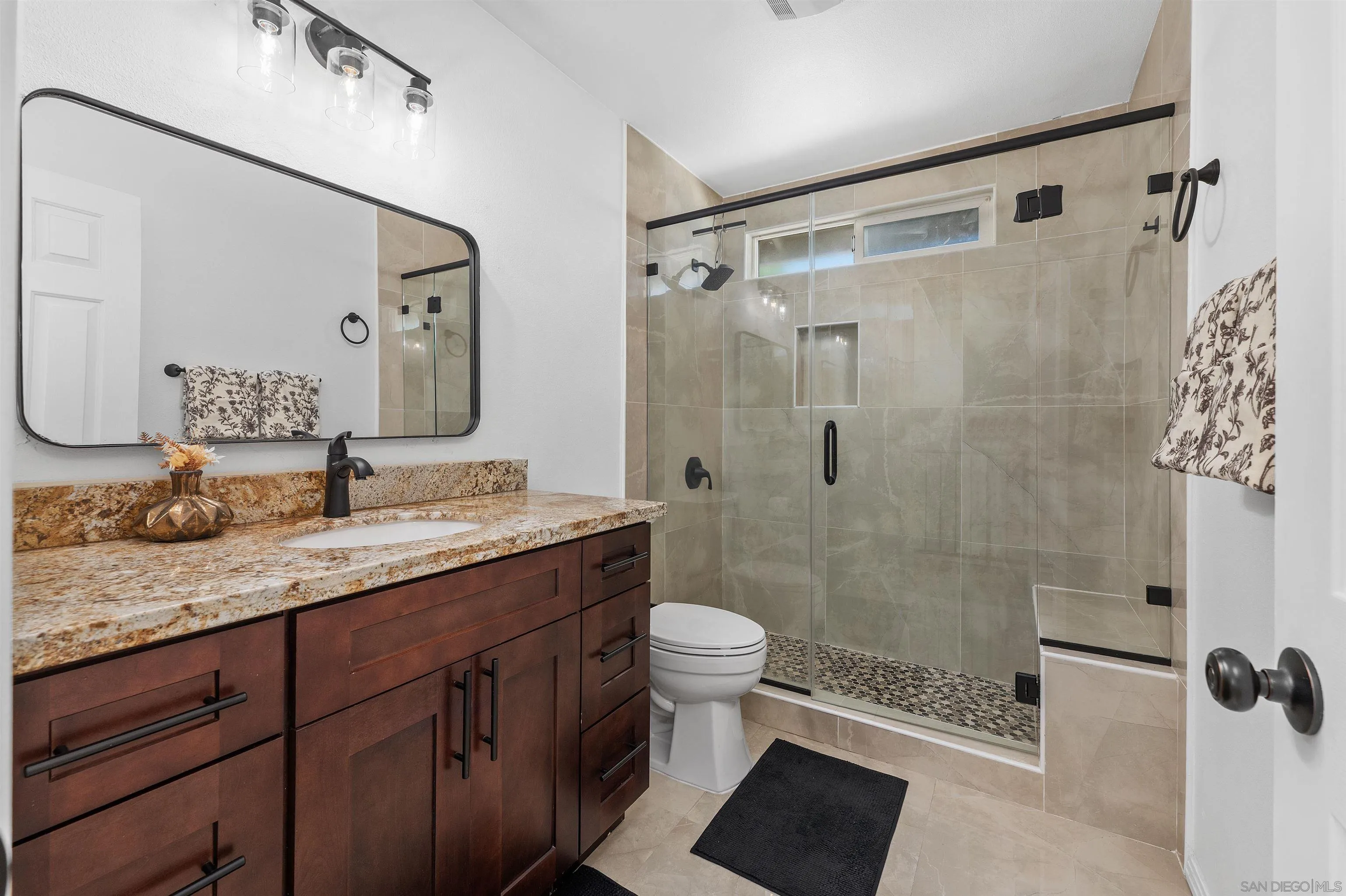 https://cdn.realtyfeed.com/cdn/127/260011036/befb9d2ead13059595de4dc969738273.webp