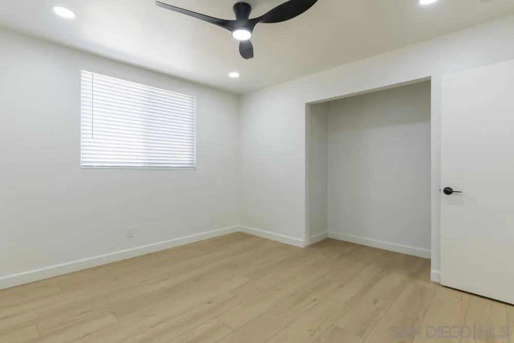 https://cdn.realtyfeed.com/cdn/127/260011037/1f761572e32206c75e87043eb480ac28.webp