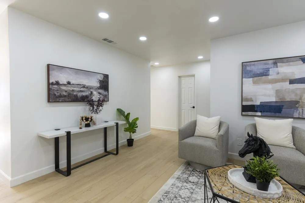 https://cdn.realtyfeed.com/cdn/127/260011037/2c7ce5d0adb9153d26301c7aeefe680b.webp