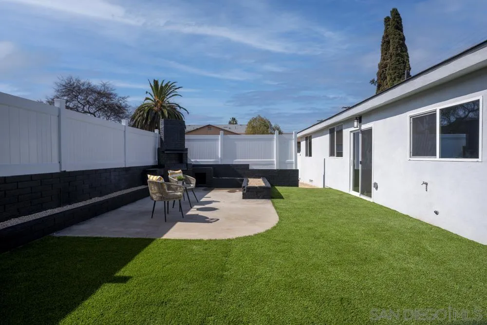 https://cdn.realtyfeed.com/cdn/127/260011037/4e664d5140d3abed5c8e32938d5fd649.webp