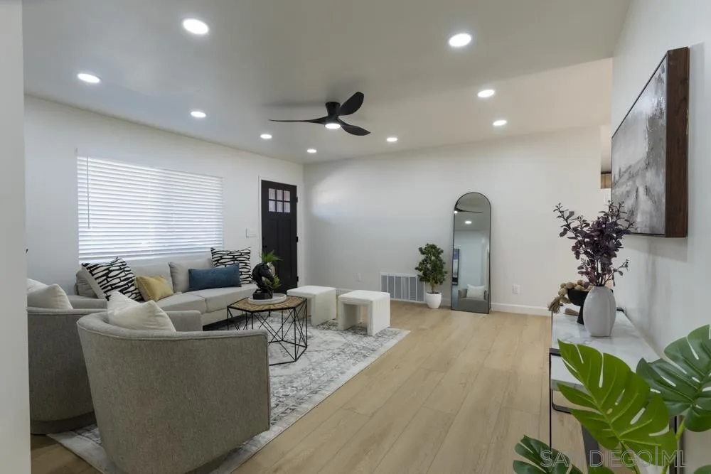 https://cdn.realtyfeed.com/cdn/127/260011037/85fef8057519fb2a0eb34729d68e8d1d.webp