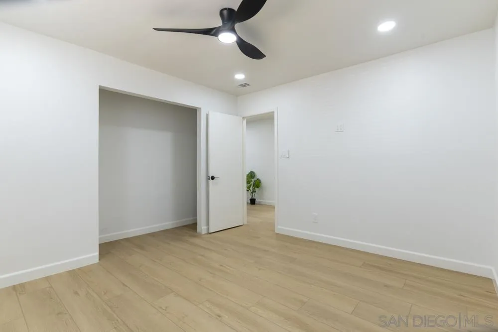 https://cdn.realtyfeed.com/cdn/127/260011037/d67487fb4d6470a1fa2d0a006e88fed1.webp