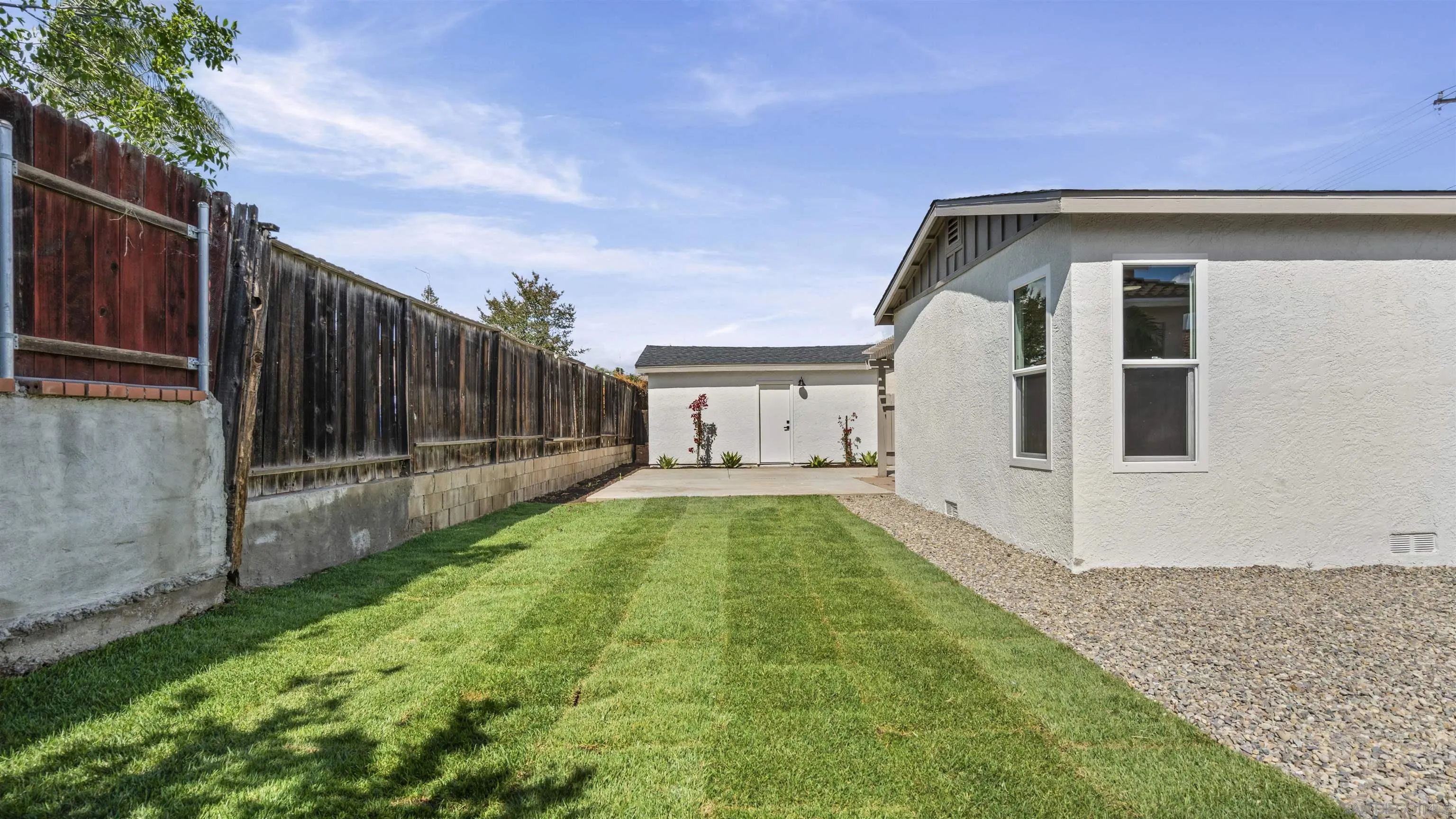 https://cdn.realtyfeed.com/cdn/127/260011038/cd3d6ee0ebcbe62a82e7f9b42afd946c.webp