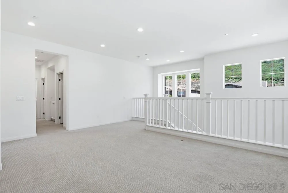 https://cdn.realtyfeed.com/cdn/127/260011039/e9c33564dcfee0ecd85d715a3480039c.webp