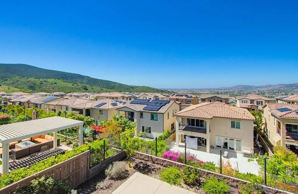 https://cdn.realtyfeed.com/cdn/127/260011039/fd584d6a7c5642e7ac4faf5aff0ca13f.webp