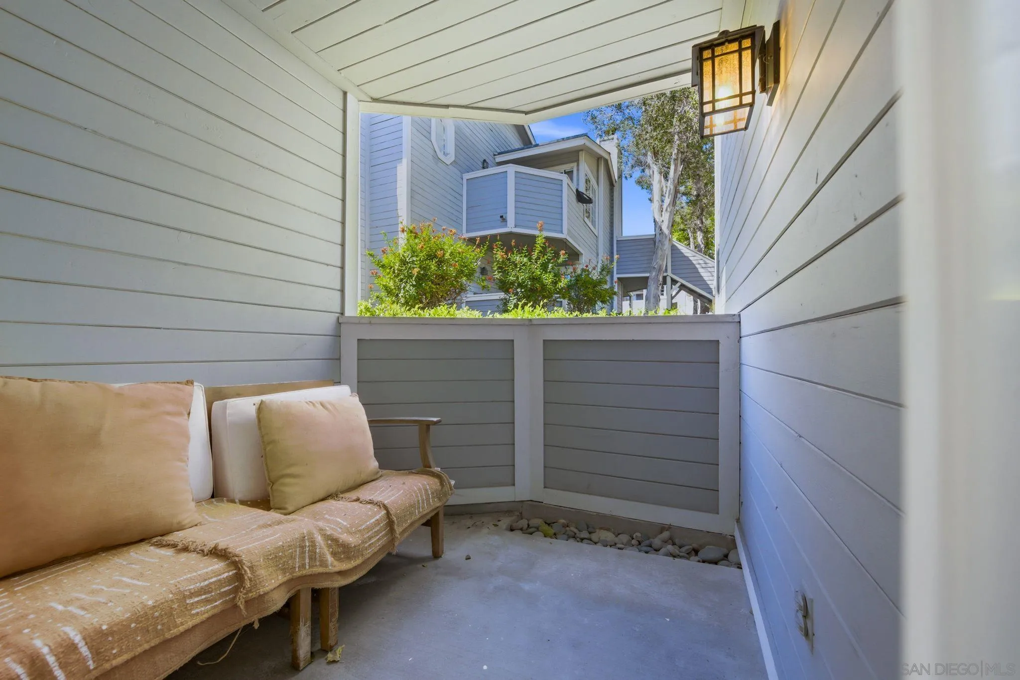 https://cdn.realtyfeed.com/cdn/127/260011040/0be954cd02fc3bcbfecbfd7ef44205c0.webp