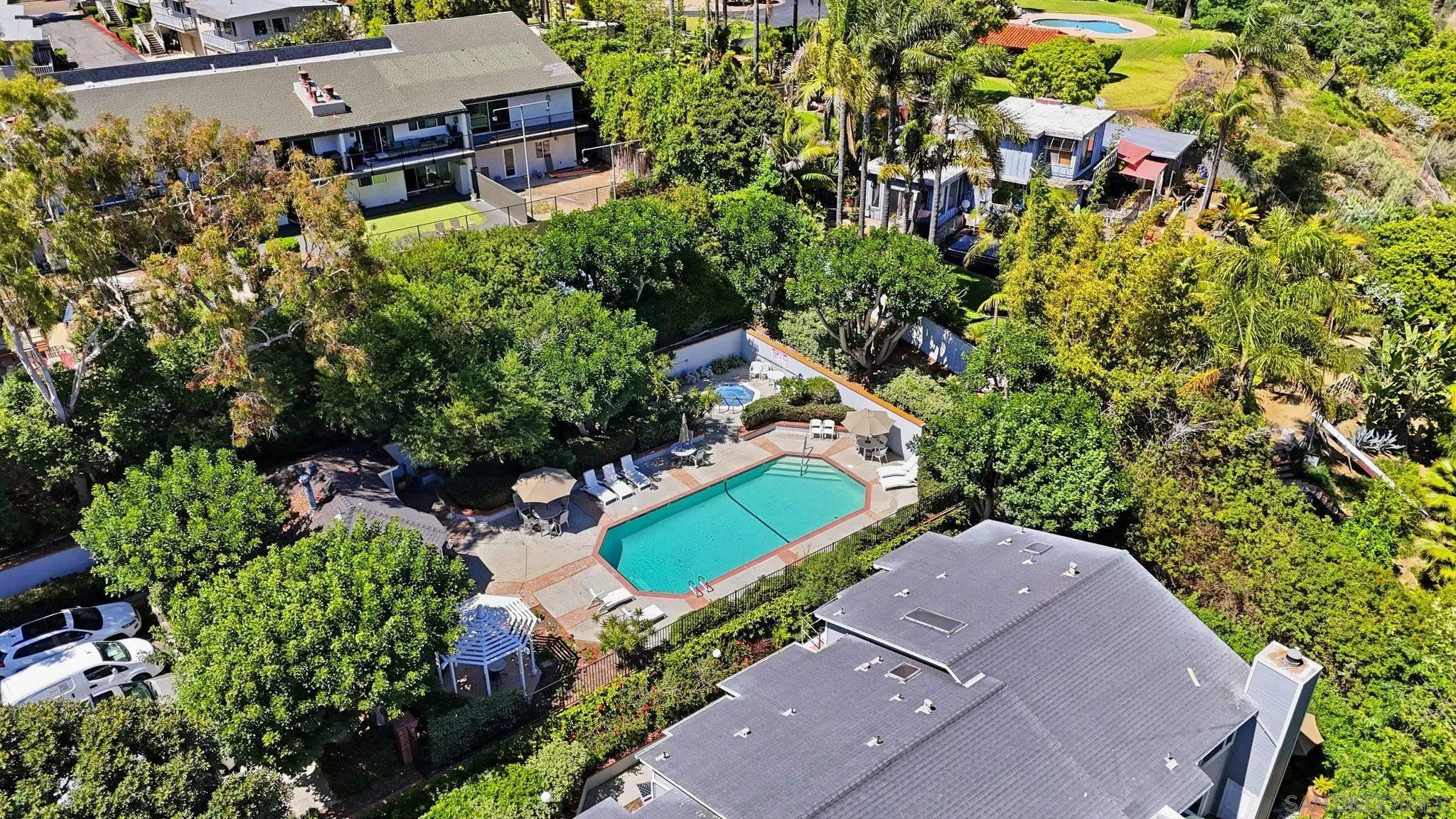 https://cdn.realtyfeed.com/cdn/127/260011040/6e0af5e7dc8356719611a697eaffed28.webp