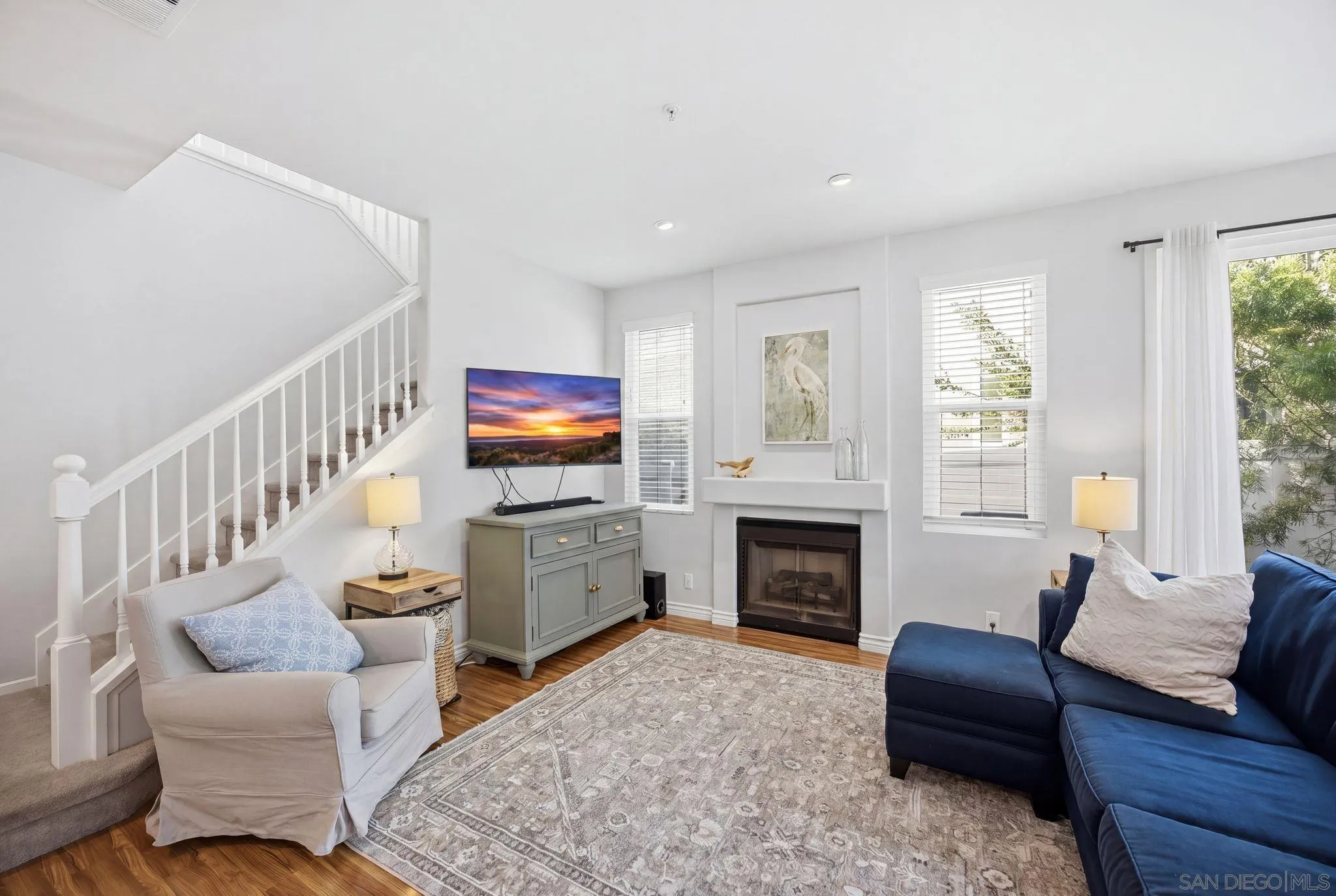 https://cdn.realtyfeed.com/cdn/127/260011041/aea9c55aec58aa51c9fa48b603d7f7ae.webp
