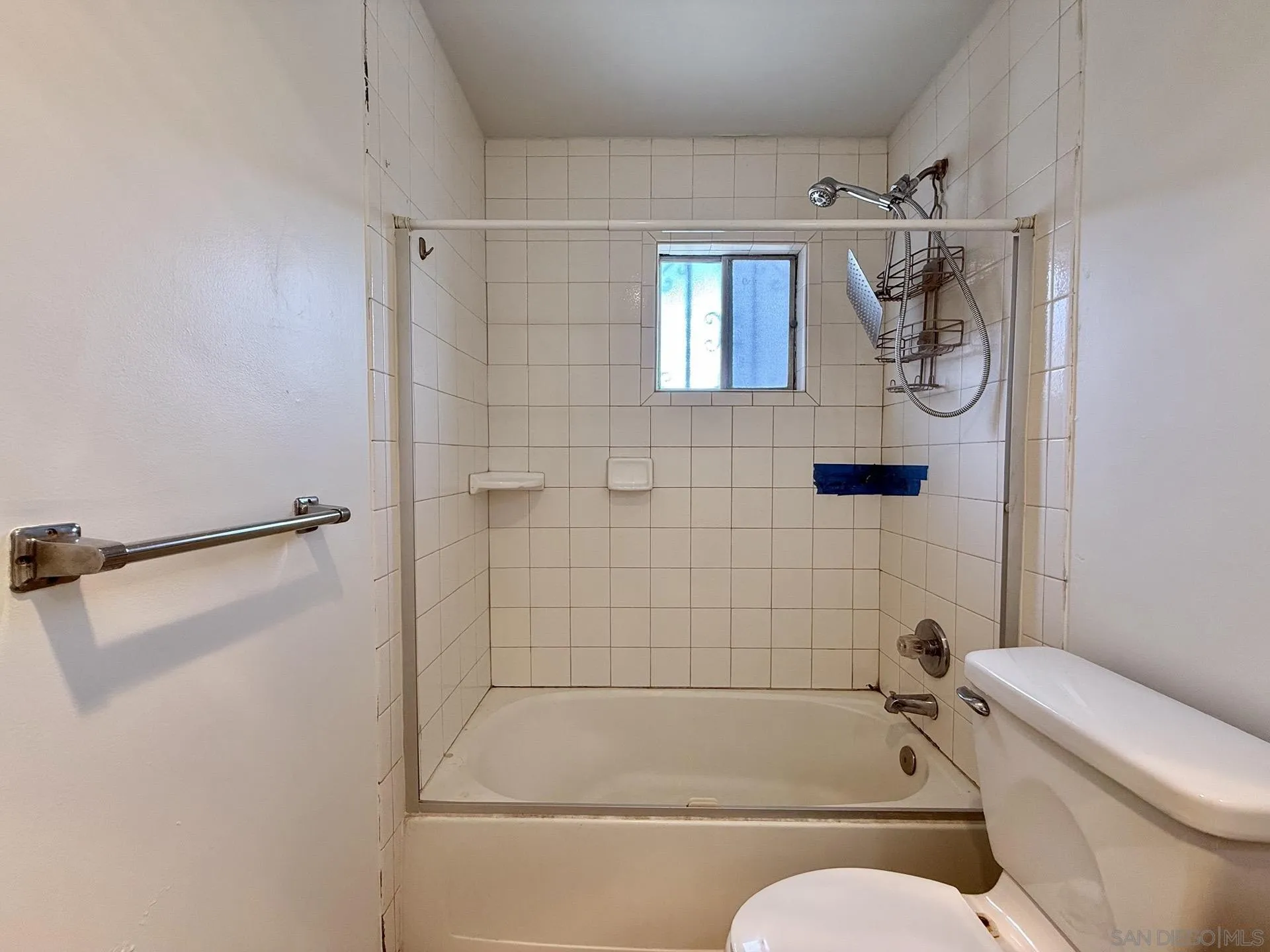 https://cdn.realtyfeed.com/cdn/127/260011043/317893ea4a72bfa23428e94baf3f6ccb.webp