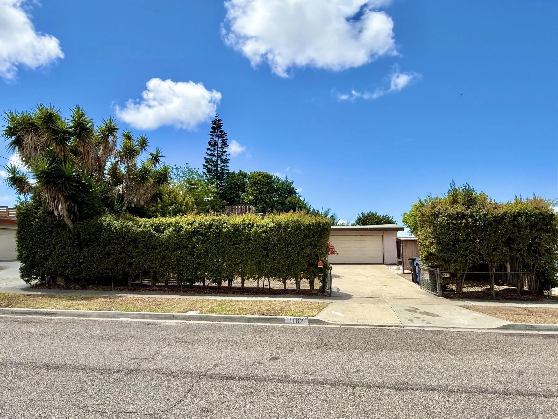 https://cdn.realtyfeed.com/cdn/127/260011043/a524505b3a27dc747b27d4e913821b6f.webp