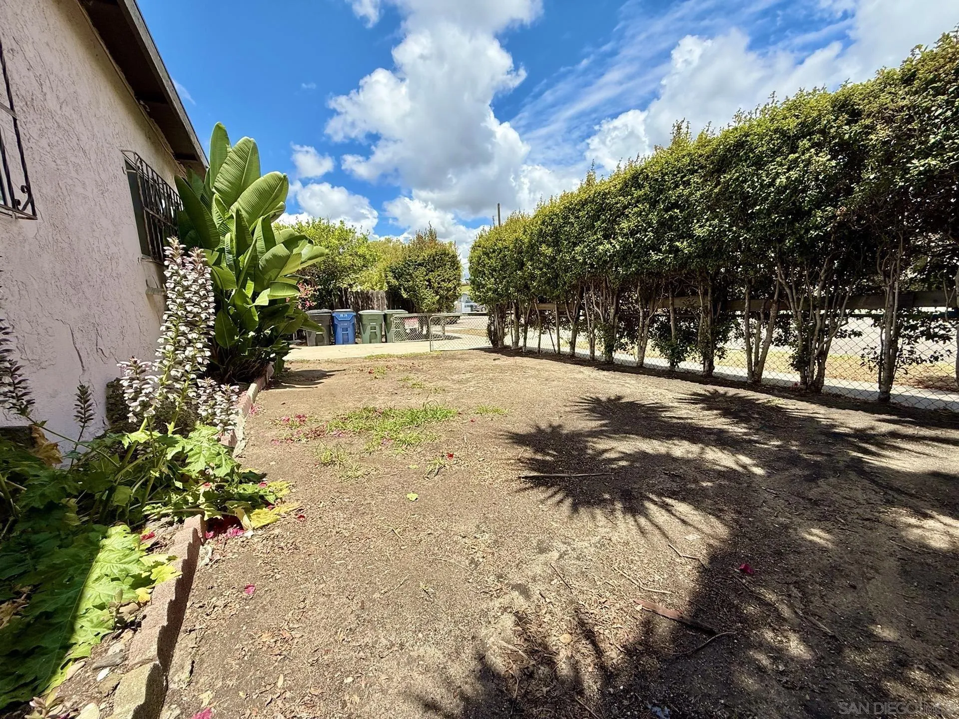 https://cdn.realtyfeed.com/cdn/127/260011043/c80b3cefc4134b0aa4e1defd7542d4c4.webp