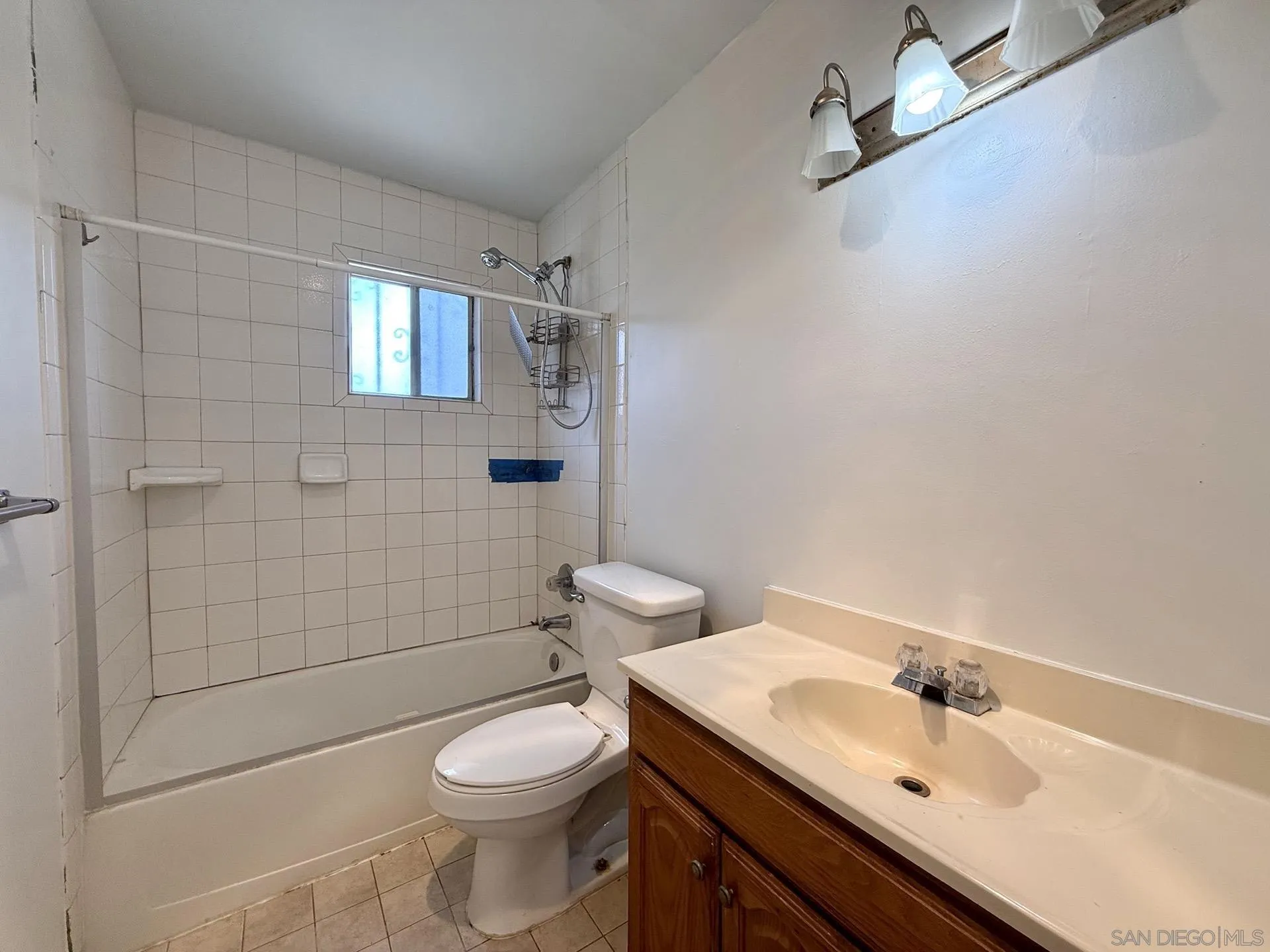 https://cdn.realtyfeed.com/cdn/127/260011043/f7837c87ecb92047445b1ecc819f4aaa.webp