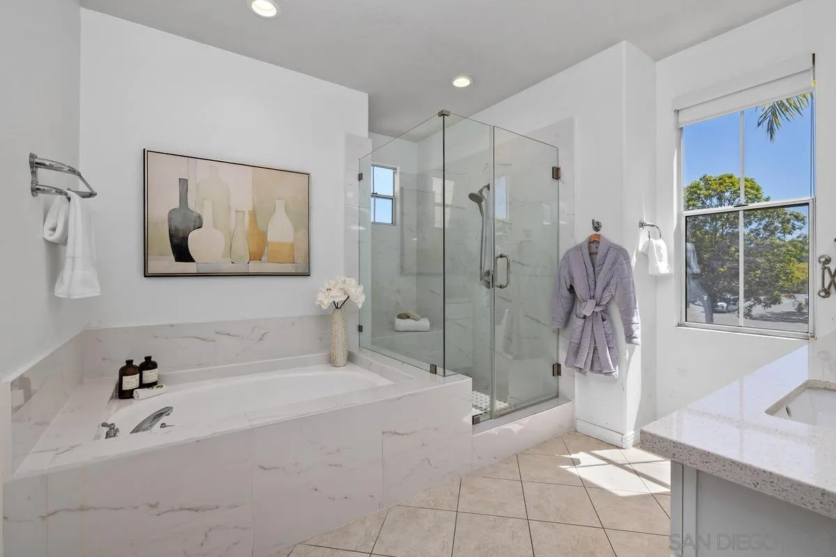 https://cdn.realtyfeed.com/cdn/127/260011044/79c6208c56e6fe520d6282d6bfa67c38.webp