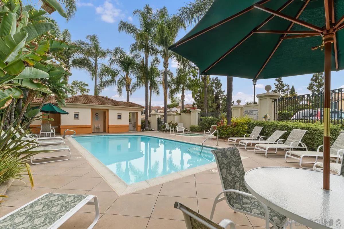 https://cdn.realtyfeed.com/cdn/127/260011044/ca7fa79c63bf844bd6f8674a6f1fe14b.webp