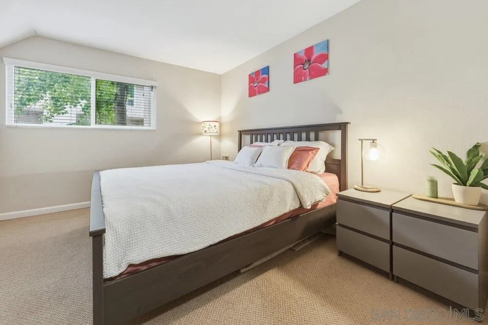 Photo #8: 260011045 Listing: Photo #8