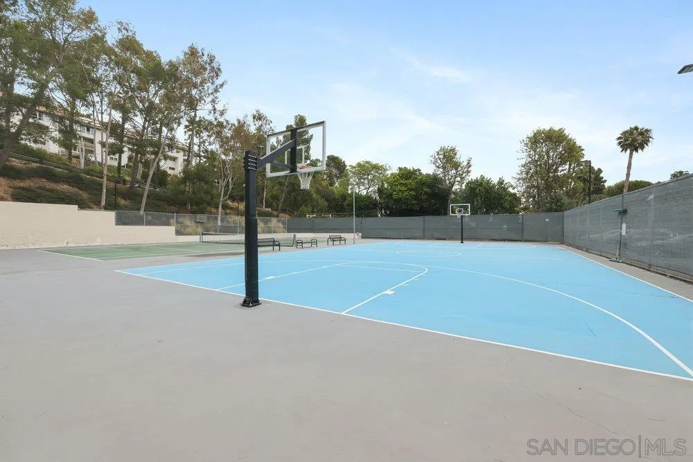 Photo #19: 260011045 Listing: Photo #19
