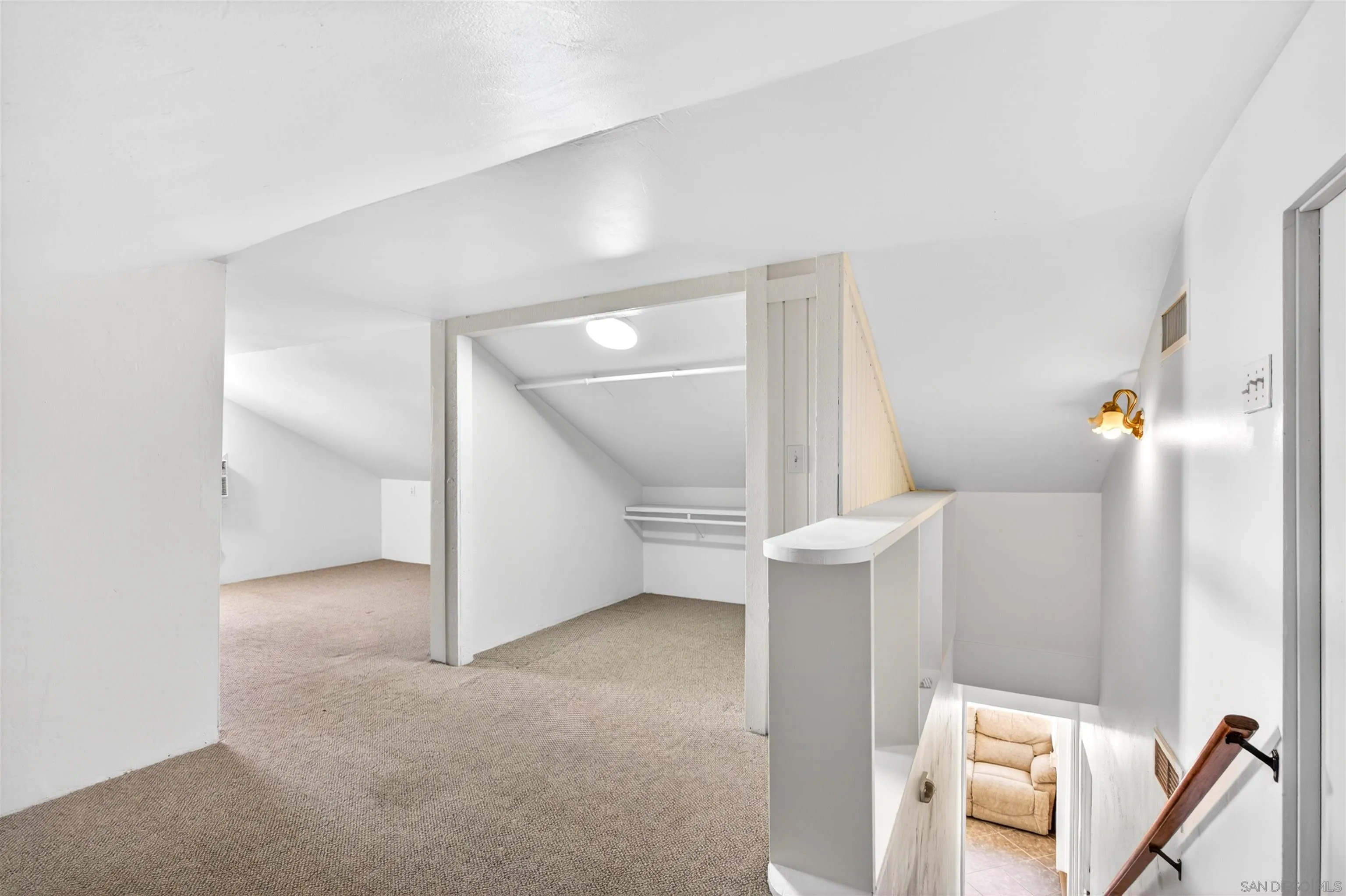 https://cdn.realtyfeed.com/cdn/127/260011046/cc27be22305c33feca52058fadb727e1.webp