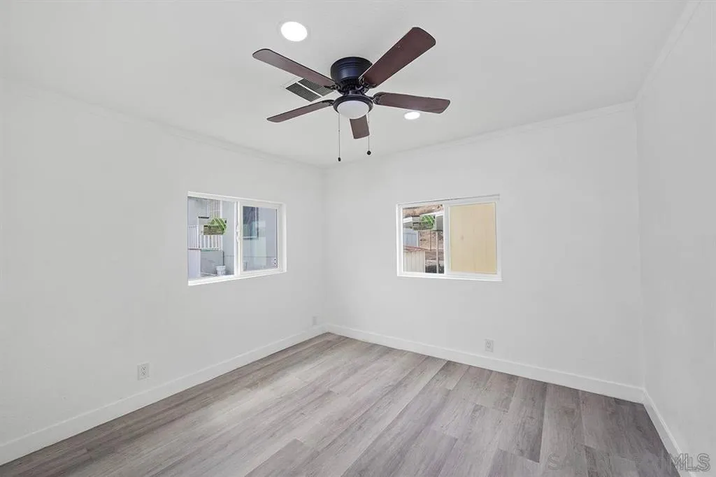 https://cdn.realtyfeed.com/cdn/127/260011050/5ad87fa358eeab0fa7b49ba025ad5260.webp