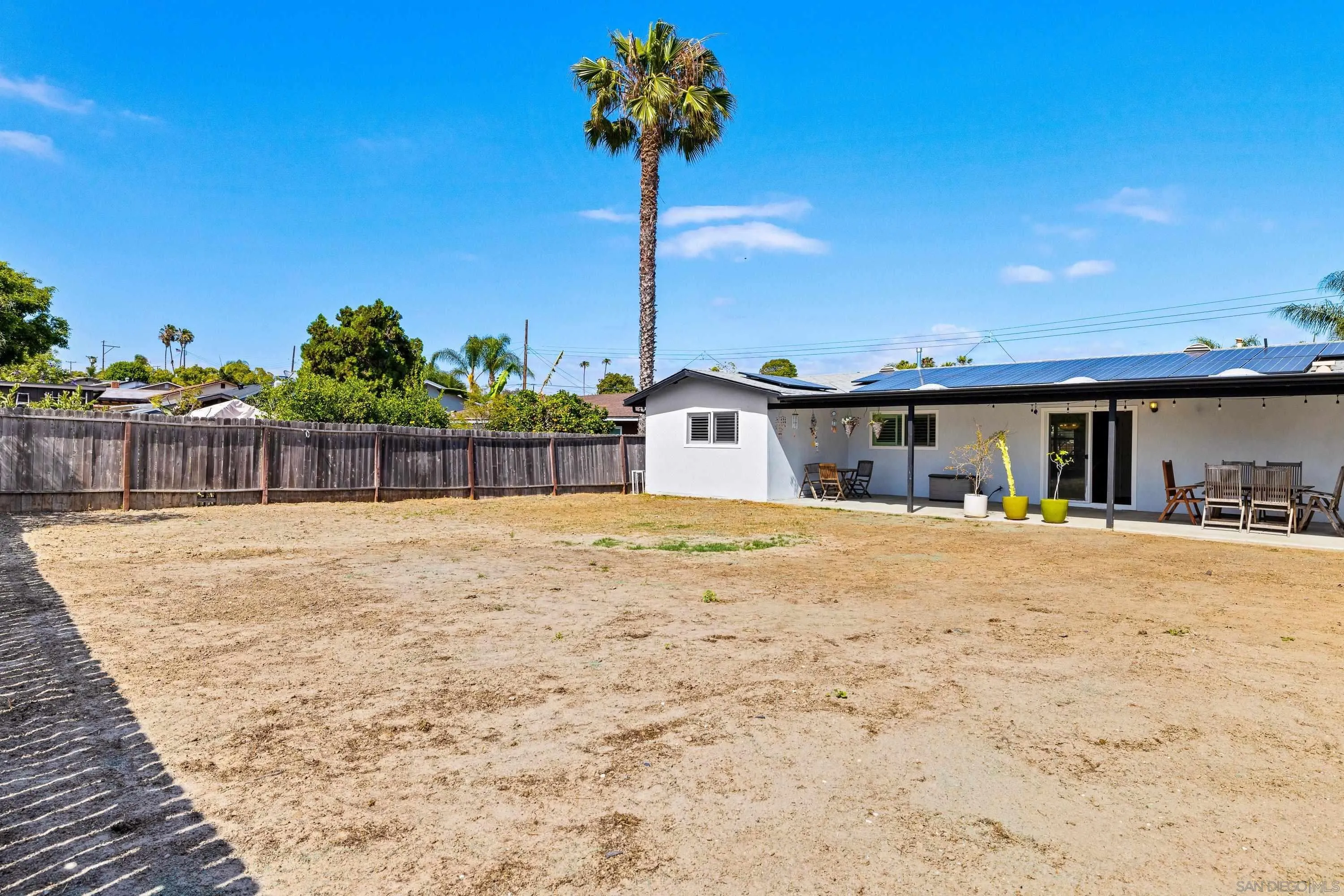 https://cdn.realtyfeed.com/cdn/127/260011052/dfc7ed9ea085b3ff84126f7b1f5e412c.webp