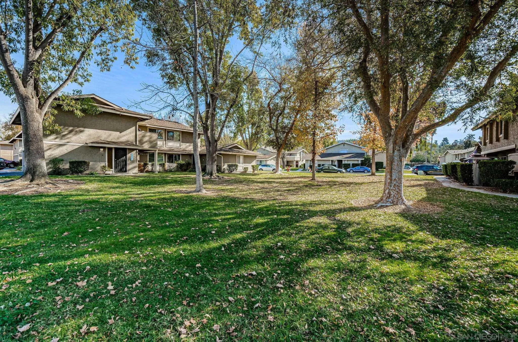 https://cdn.realtyfeed.com/cdn/127/260011053/1c7835a8afa3afde28566cf117eb45ed.webp