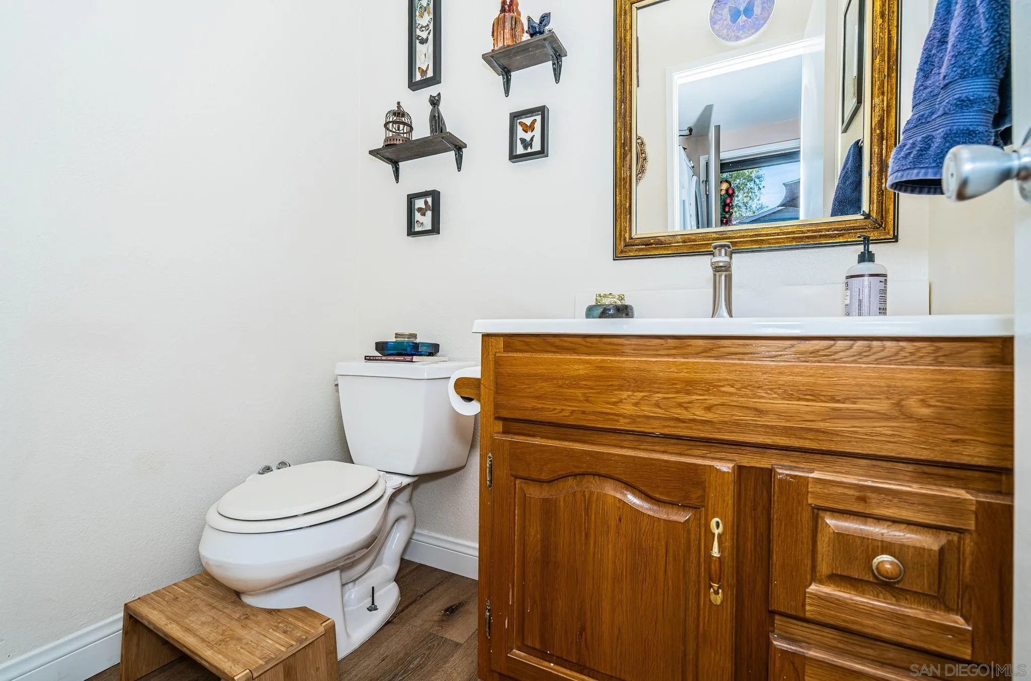 https://cdn.realtyfeed.com/cdn/127/260011053/c2451d9182ce3972b7aab91f5a463df7.webp