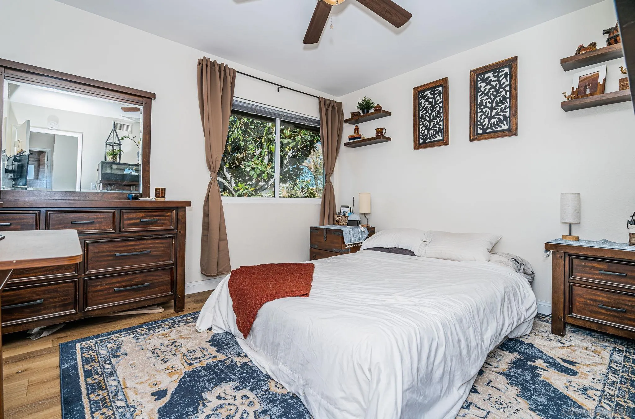 https://cdn.realtyfeed.com/cdn/127/260011053/e0933bf2cc2669db6a4a89643ba1cf82.webp