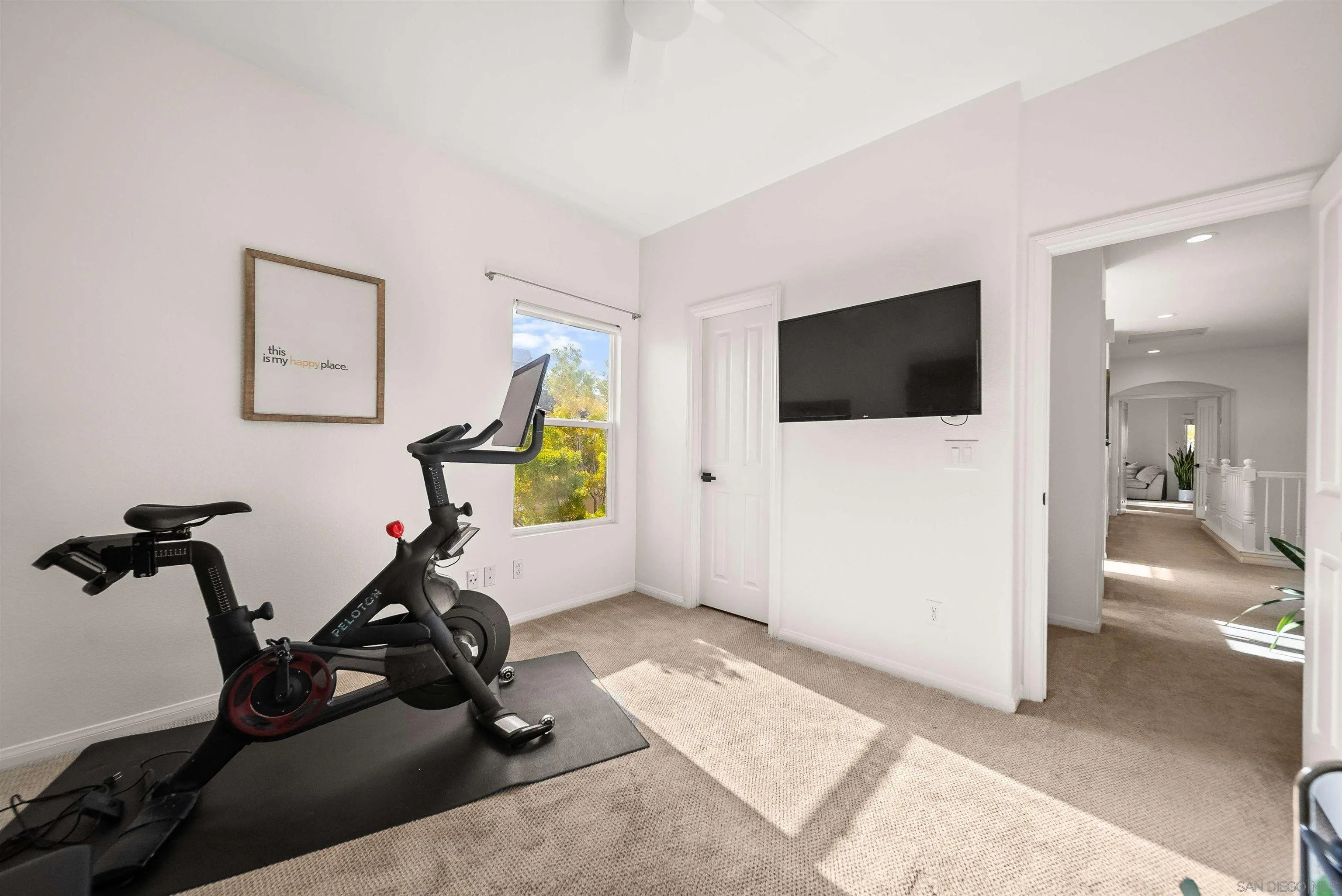 https://cdn.realtyfeed.com/cdn/127/260011055/32da9be9fae340728a32533d298ffe63.webp