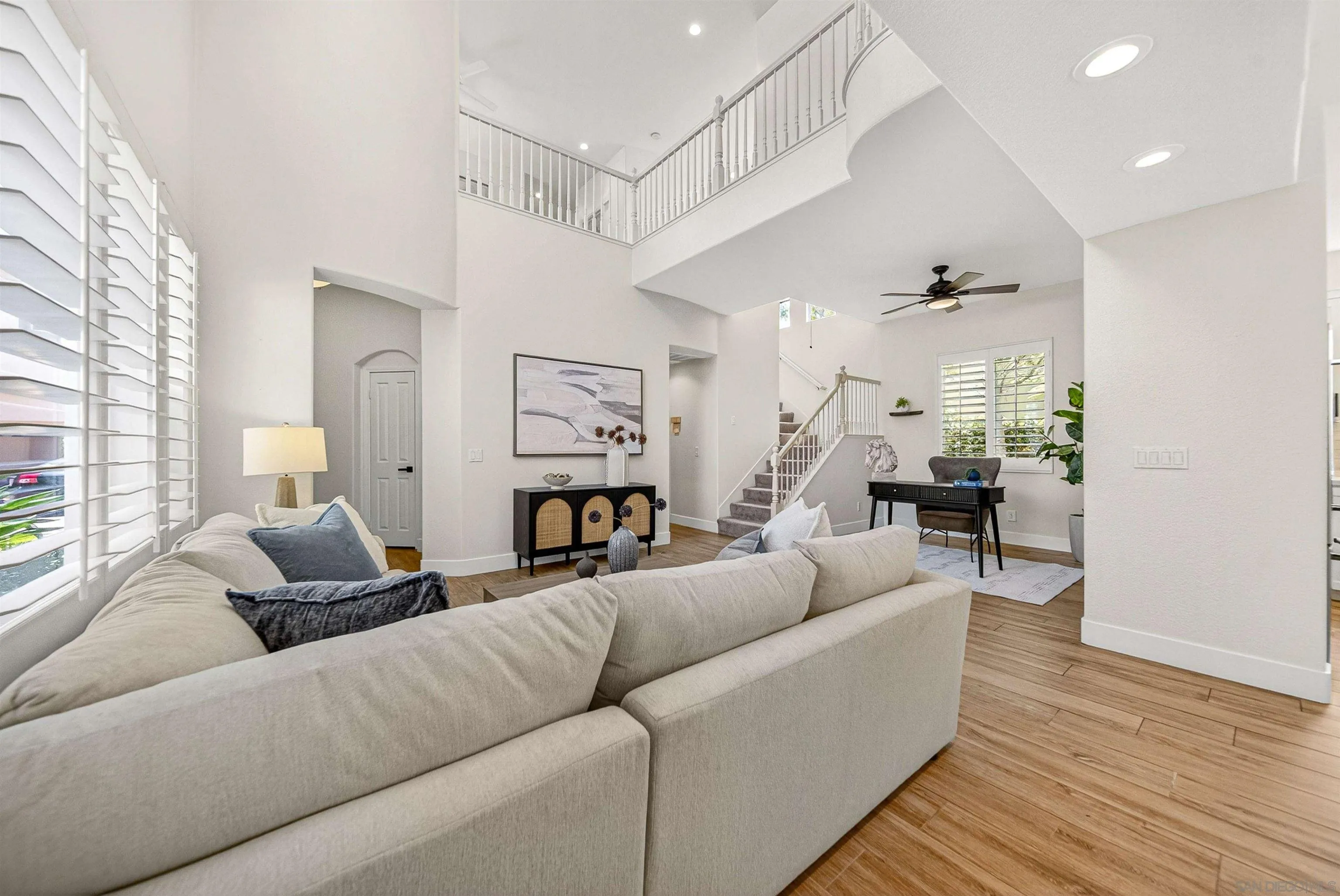 https://cdn.realtyfeed.com/cdn/127/260011055/6945db403b36fcf5a926869a69bfa0cf.webp