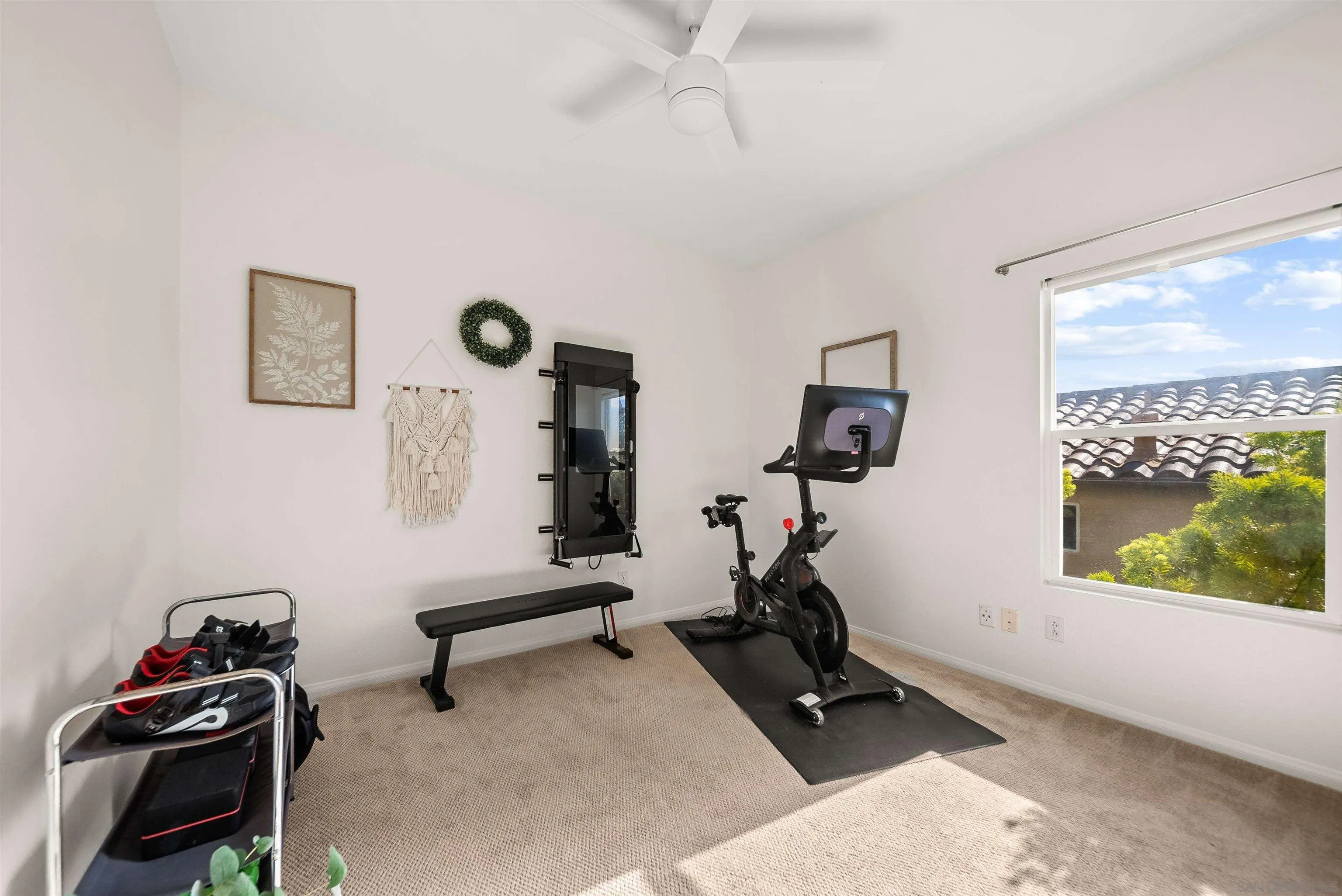 https://cdn.realtyfeed.com/cdn/127/260011055/702a4af866da83748a2fc9385b115ee8.webp
