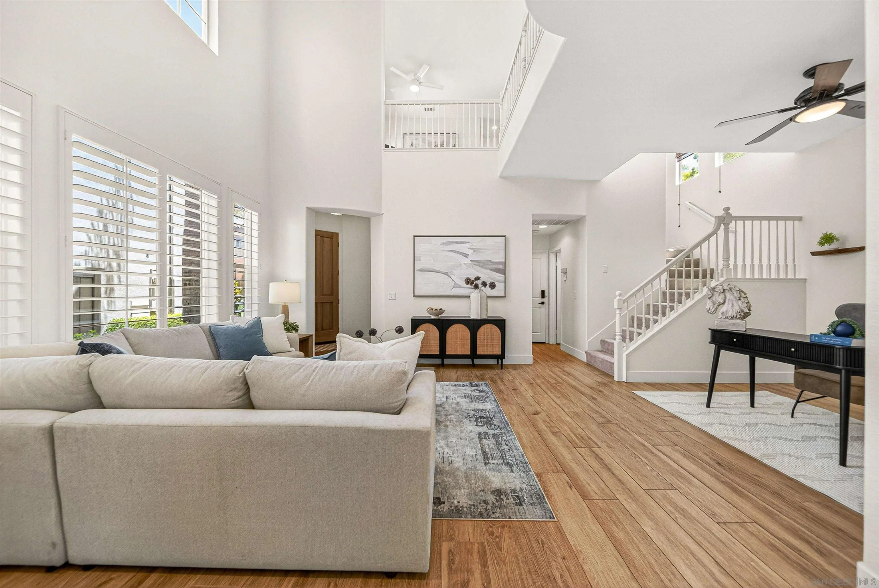 https://cdn.realtyfeed.com/cdn/127/260011055/dc3621a09d69f172d8a90851e61532ec.webp