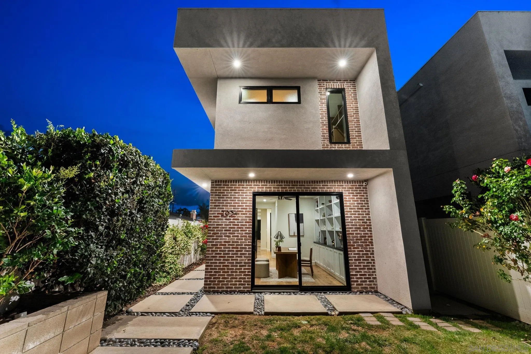 https://cdn.realtyfeed.com/cdn/127/260011056/0066f52932003033251da21fb01b869b.webp