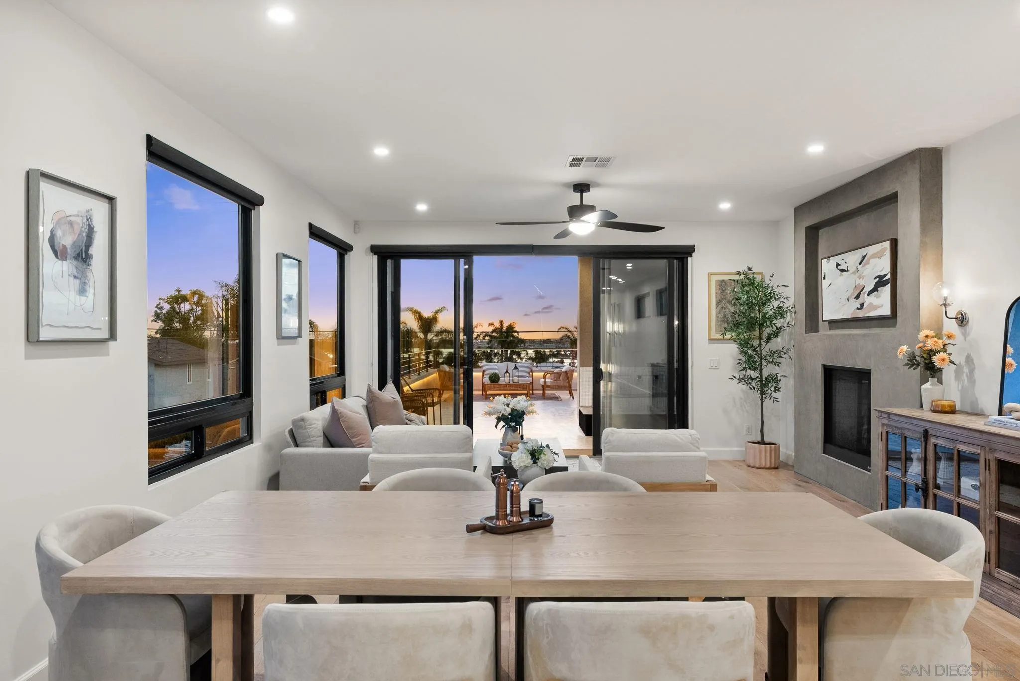 https://cdn.realtyfeed.com/cdn/127/260011056/34c087f46884872b033f2fbf61dbcb86.webp