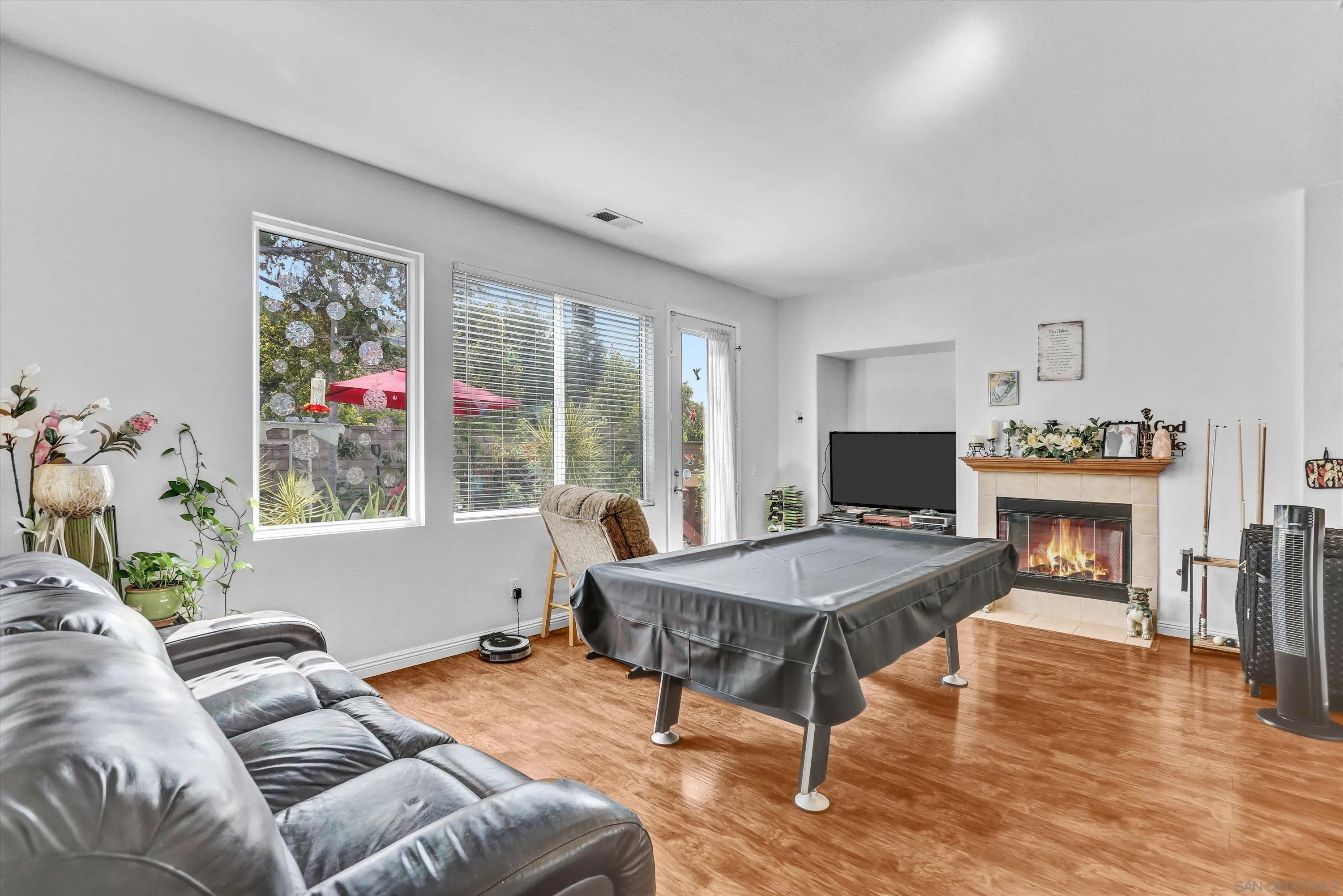 https://cdn.realtyfeed.com/cdn/127/260011059/4b57774872489d027a87397e01af8456.webp