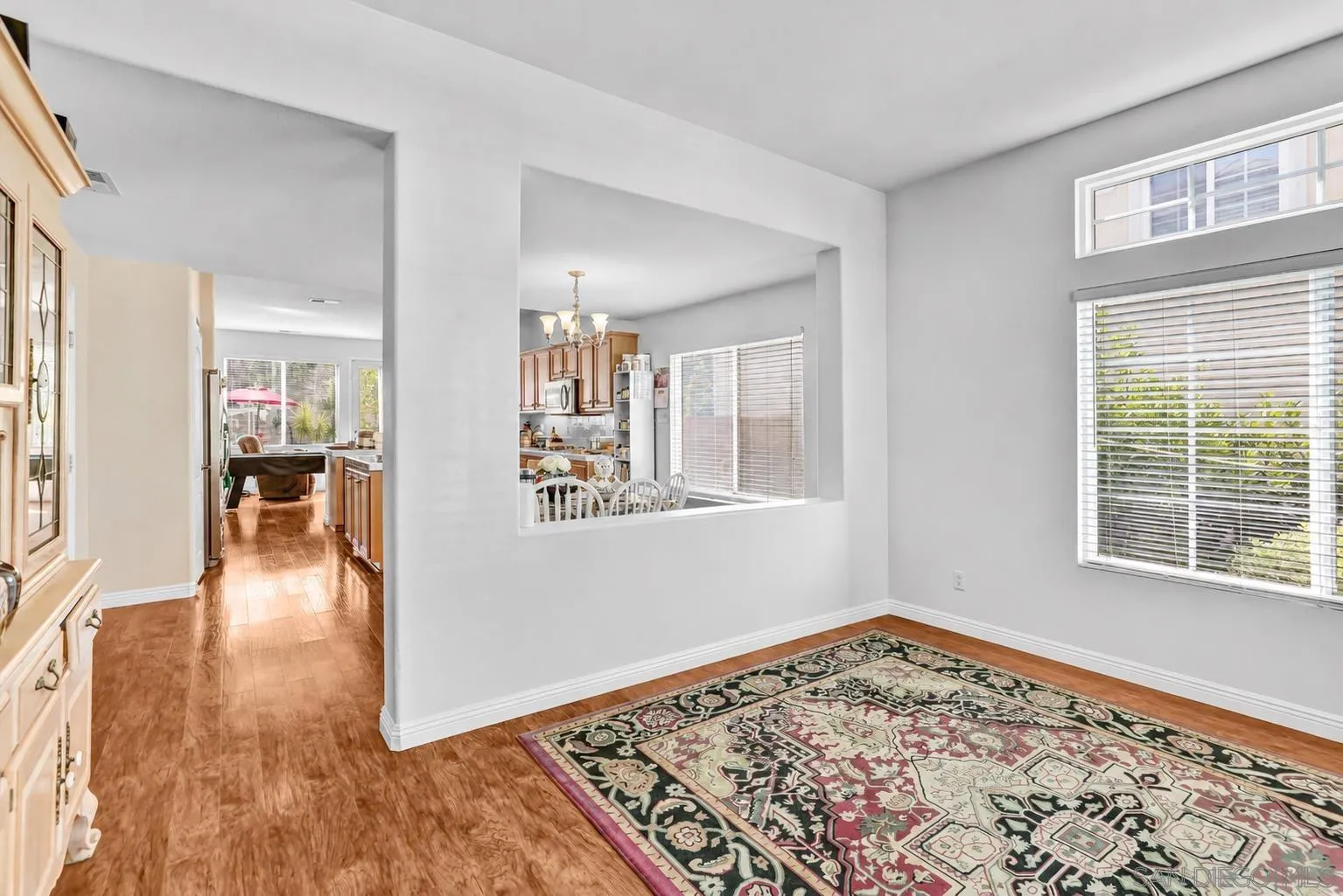 https://cdn.realtyfeed.com/cdn/127/260011059/e9024acfb935e818776867a3d229e1cb.webp