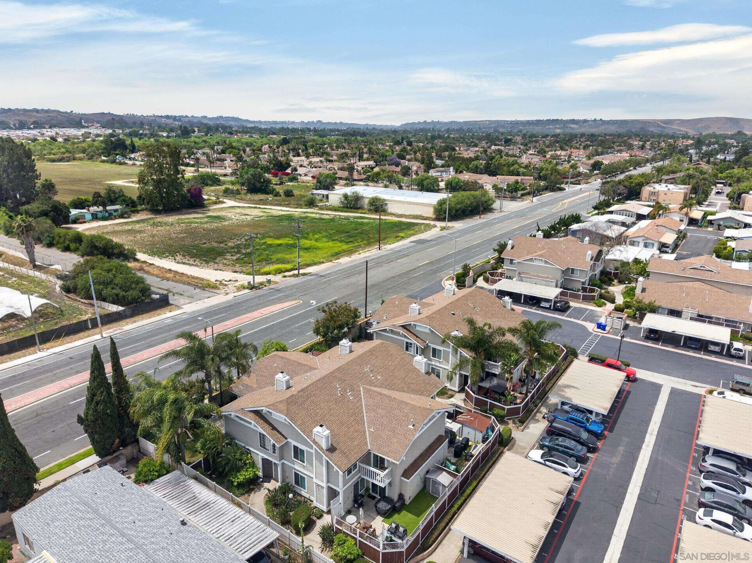 https://cdn.realtyfeed.com/cdn/127/260011063/792456abf555e623585d1fa6619fdecb.webp